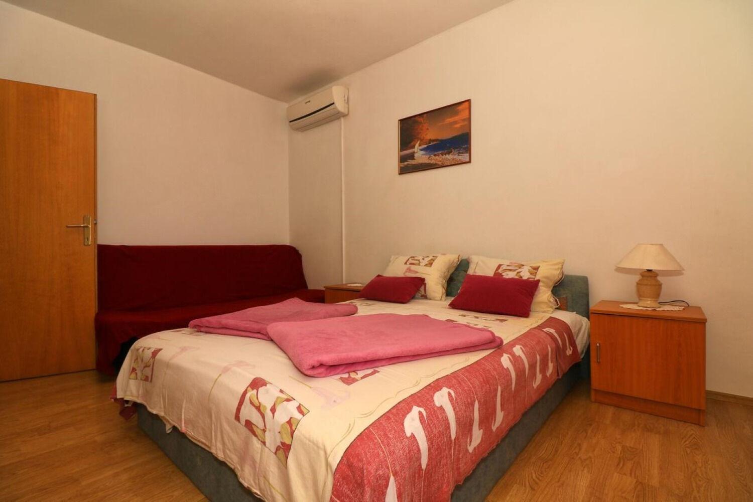 Apartments Slavica - Free Parking يزيرا المظهر الخارجي الصورة